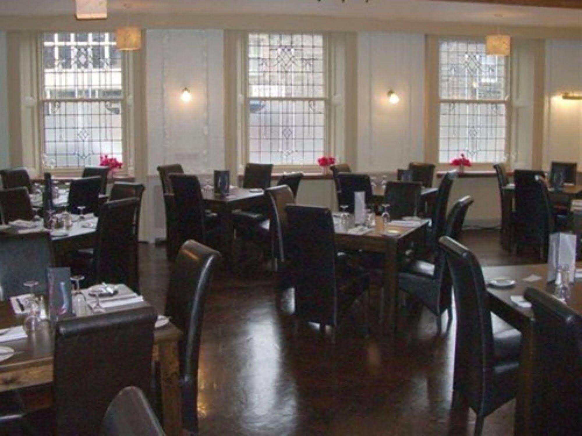 The Queens Head Hotel Rothbury Extérieur photo